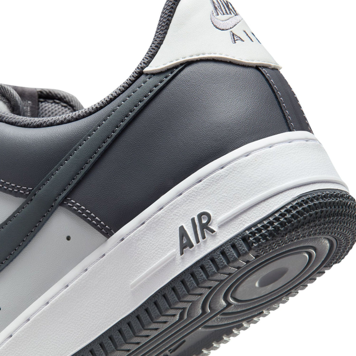 Air Force 1 Low 07 - Mens